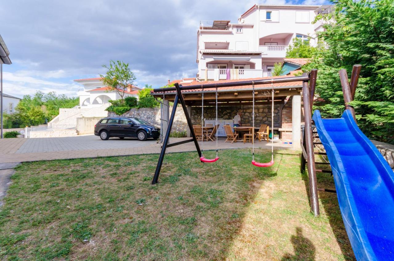 Apartments Alex Lopar Esterno foto